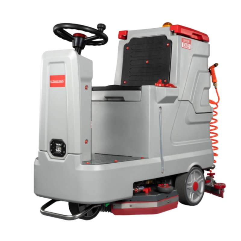 茂名坦洁全自动驾驶式洗地机X600